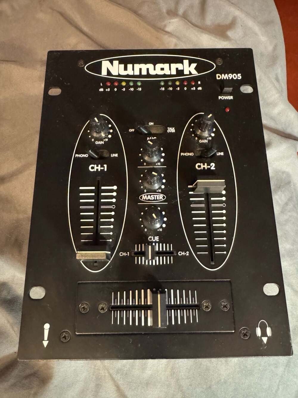 Not tested Numark DM905 Preamp DJ Mixer Black
